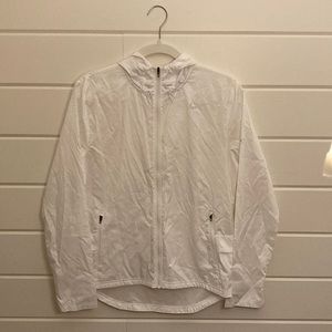 Nike Essential Women’s Running Jacket, White Jacket, Size XS